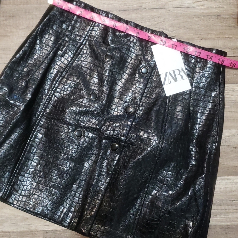 ZARA FAUX LEATHER MINI SKIRT HIGH-WAISTED - Picture 14 of 16